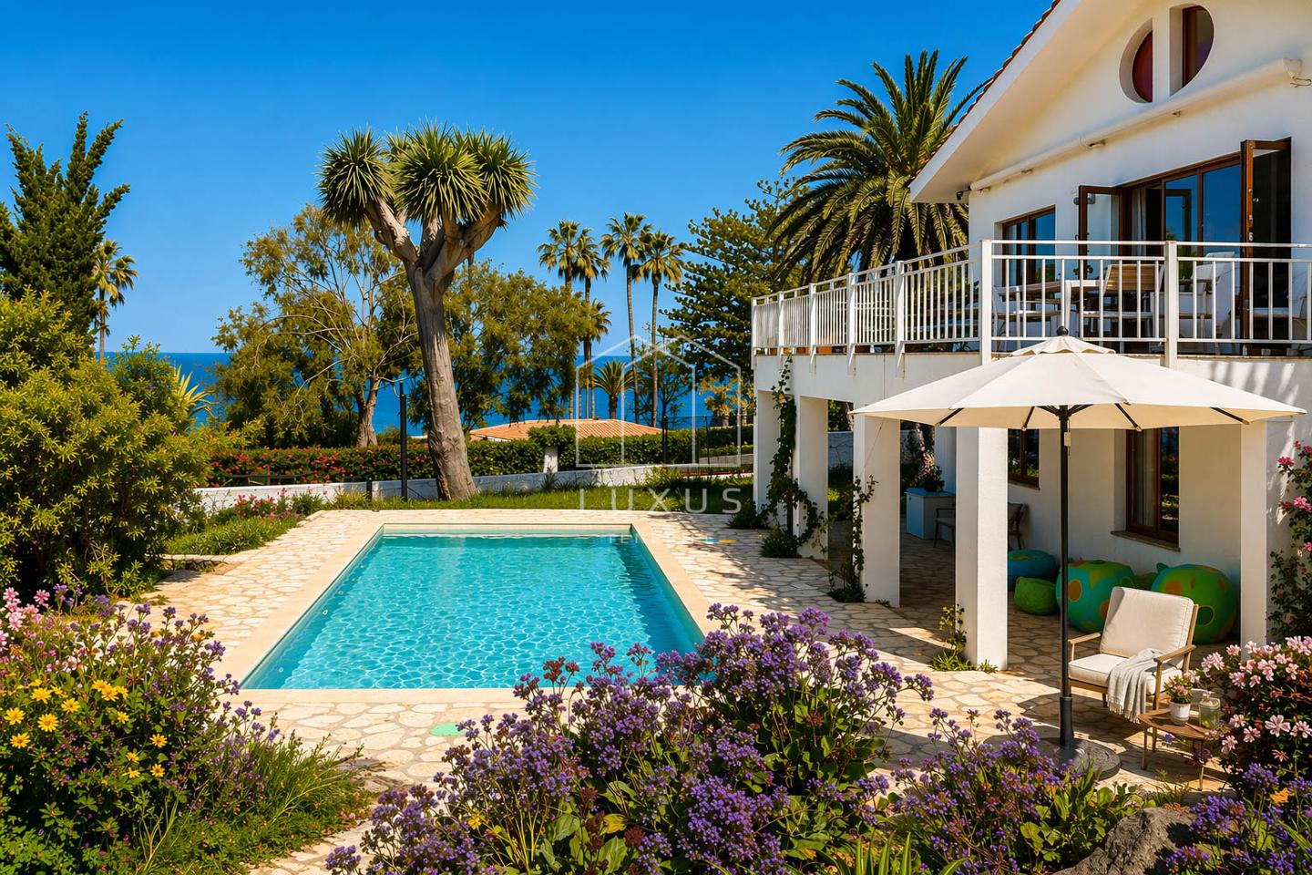 Casa / chalet en Calle El Incienso 1, Tacoronte, Santa Cruz de Tenerife de 300 m2