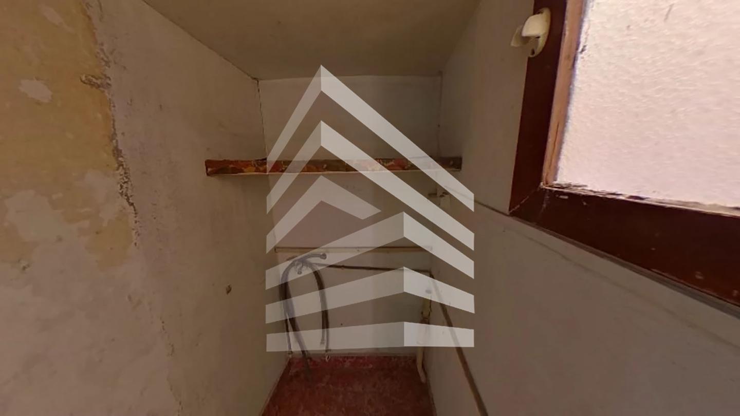 pisos en barcelona · el-raval 153425€