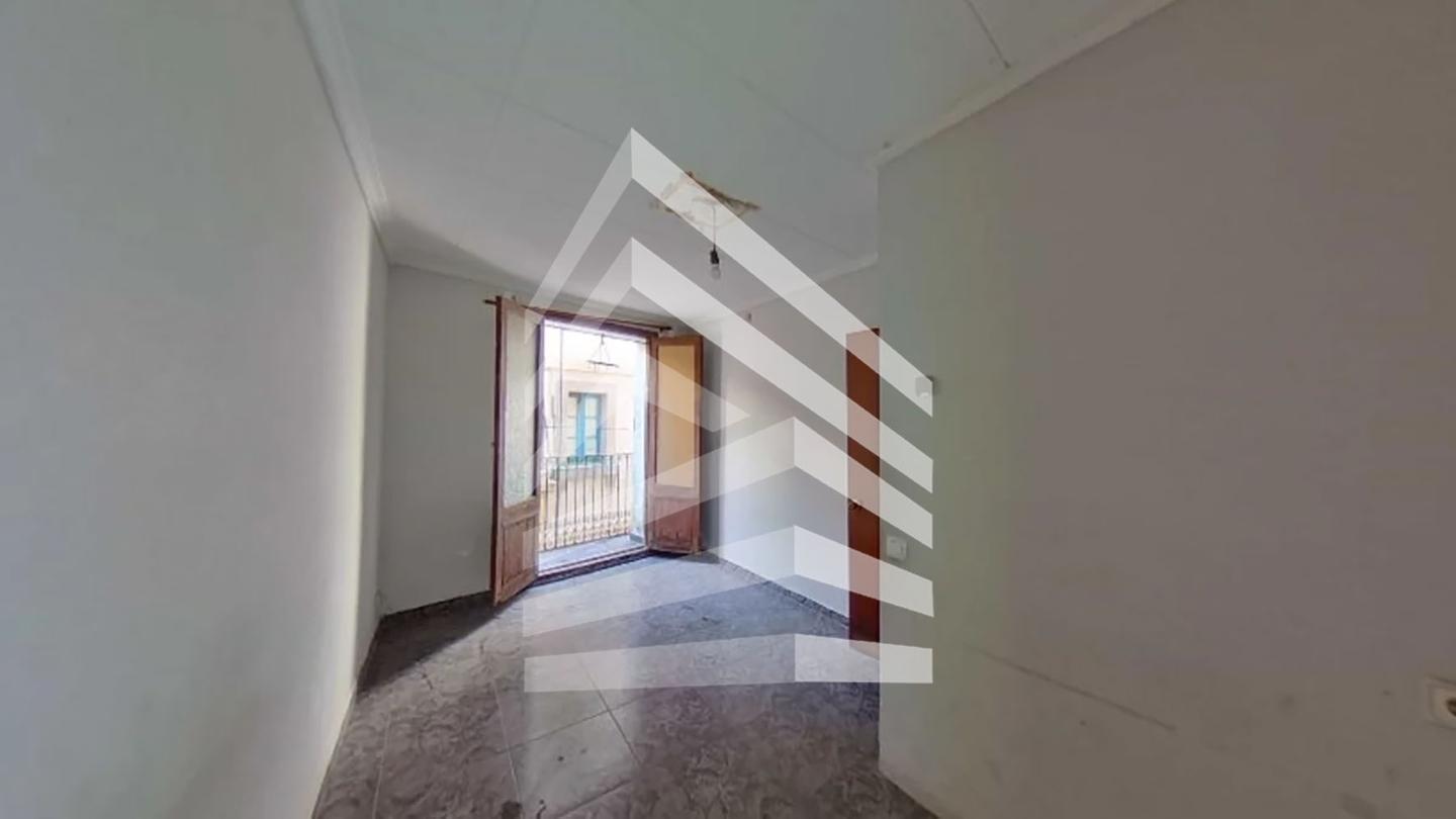 pisos en barcelona · el-raval 153425€