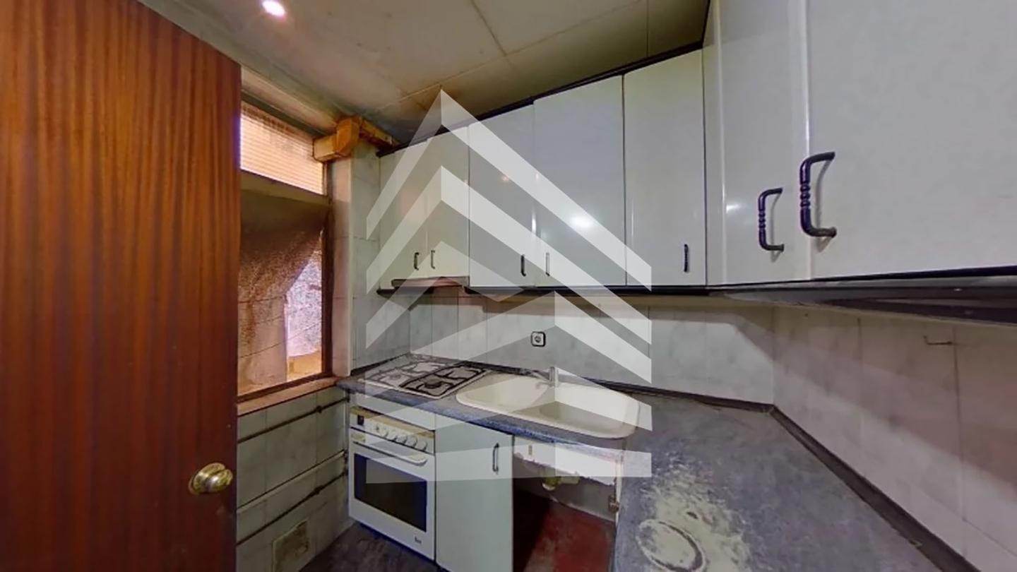 pisos en barcelona · el-raval 153425€