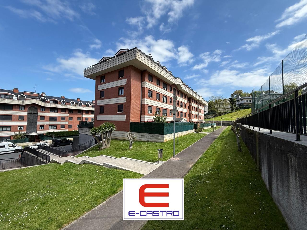 Piso en Barrio Brazomar 54, Castro-Urdiales, Cantabria de 64 m2