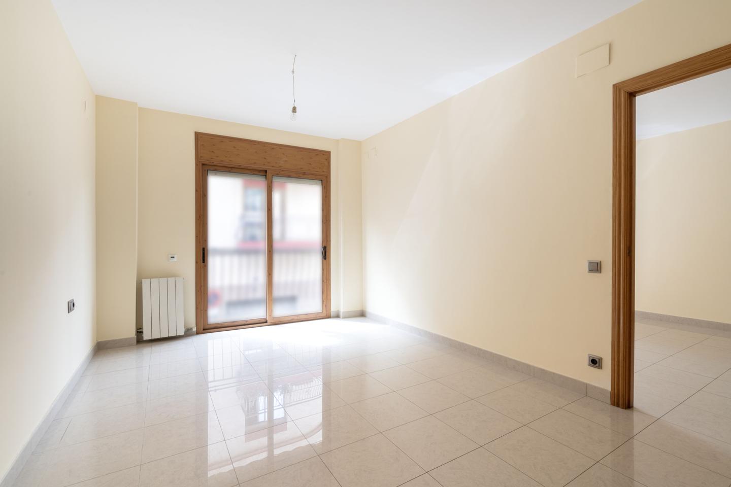 pisos en santa-coloma-de-gramenet · carrer-de-juan-valenti-escalas-08923 350000€