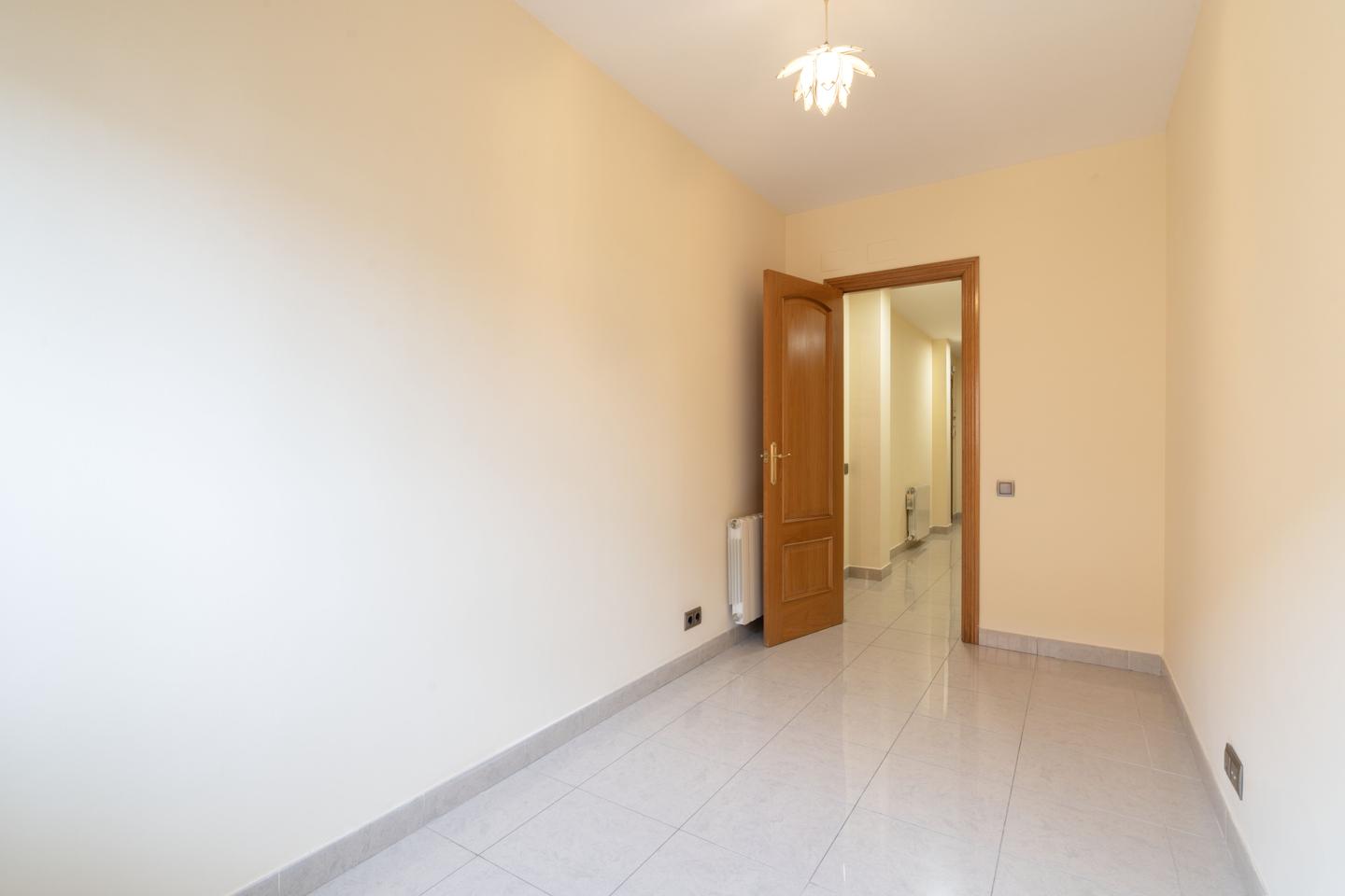 pisos en santa-coloma-de-gramenet · carrer-de-juan-valenti-escalas-08923 350000€