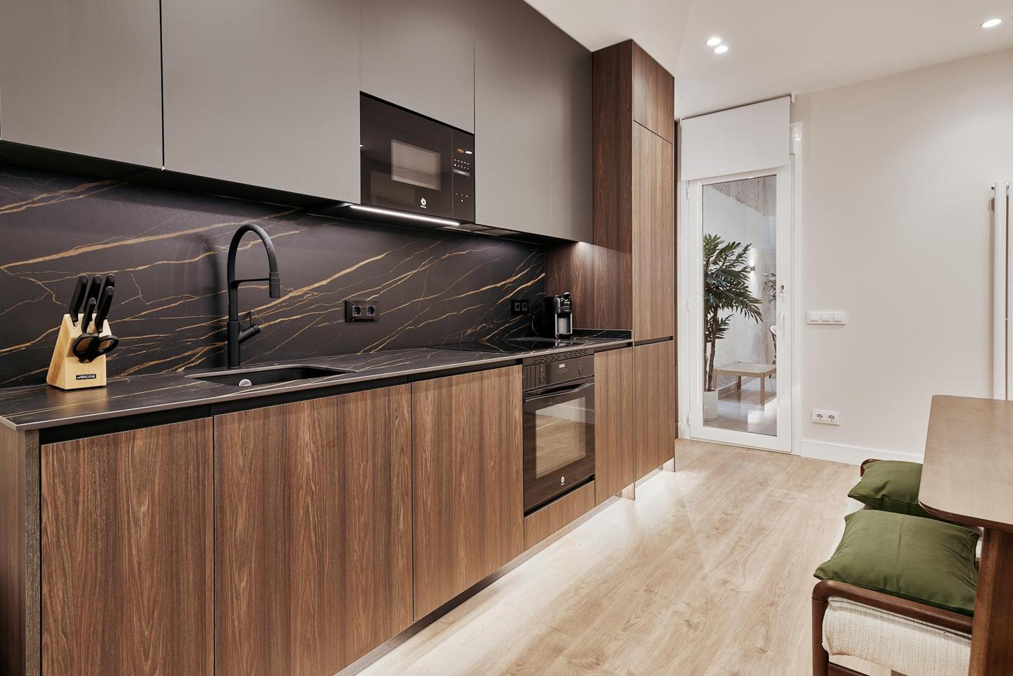 pisos en madrid · calle-de-el-espanoleto-28010 899000€