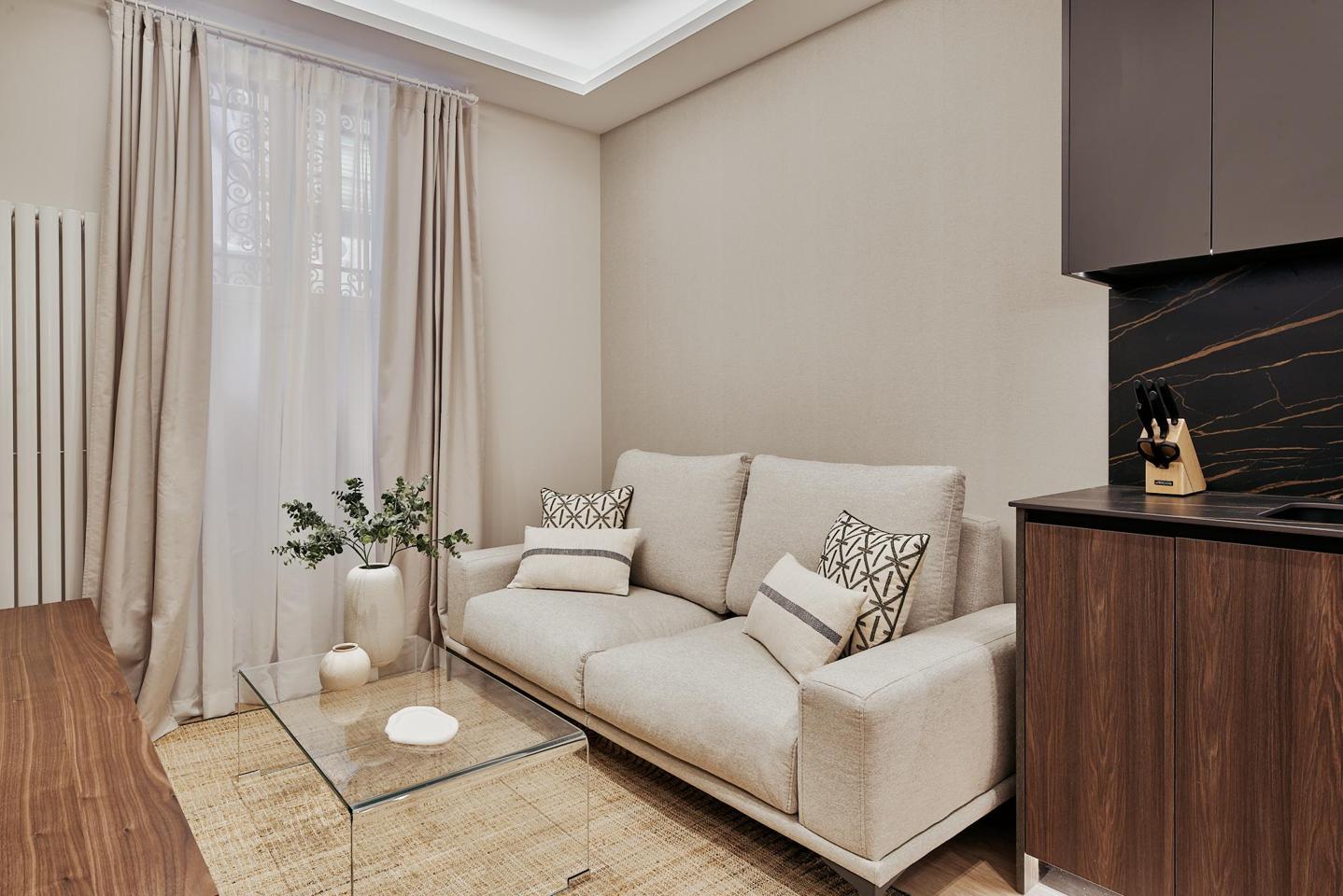 pisos en madrid · calle-de-el-espanoleto-28010 899000€