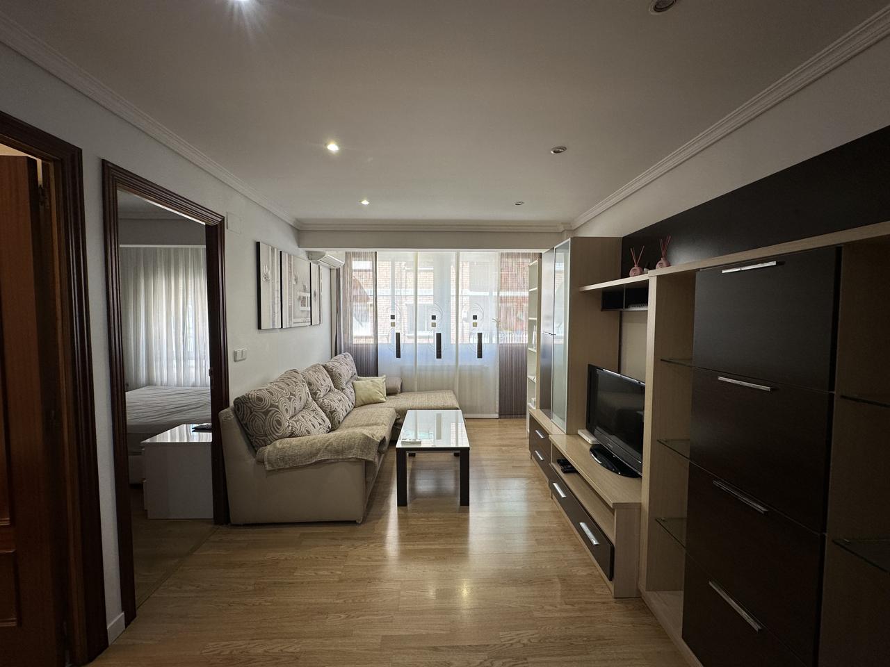 Piso en Calle Pamplona, Torrejón de Ardoz, Madrid de 80 m2