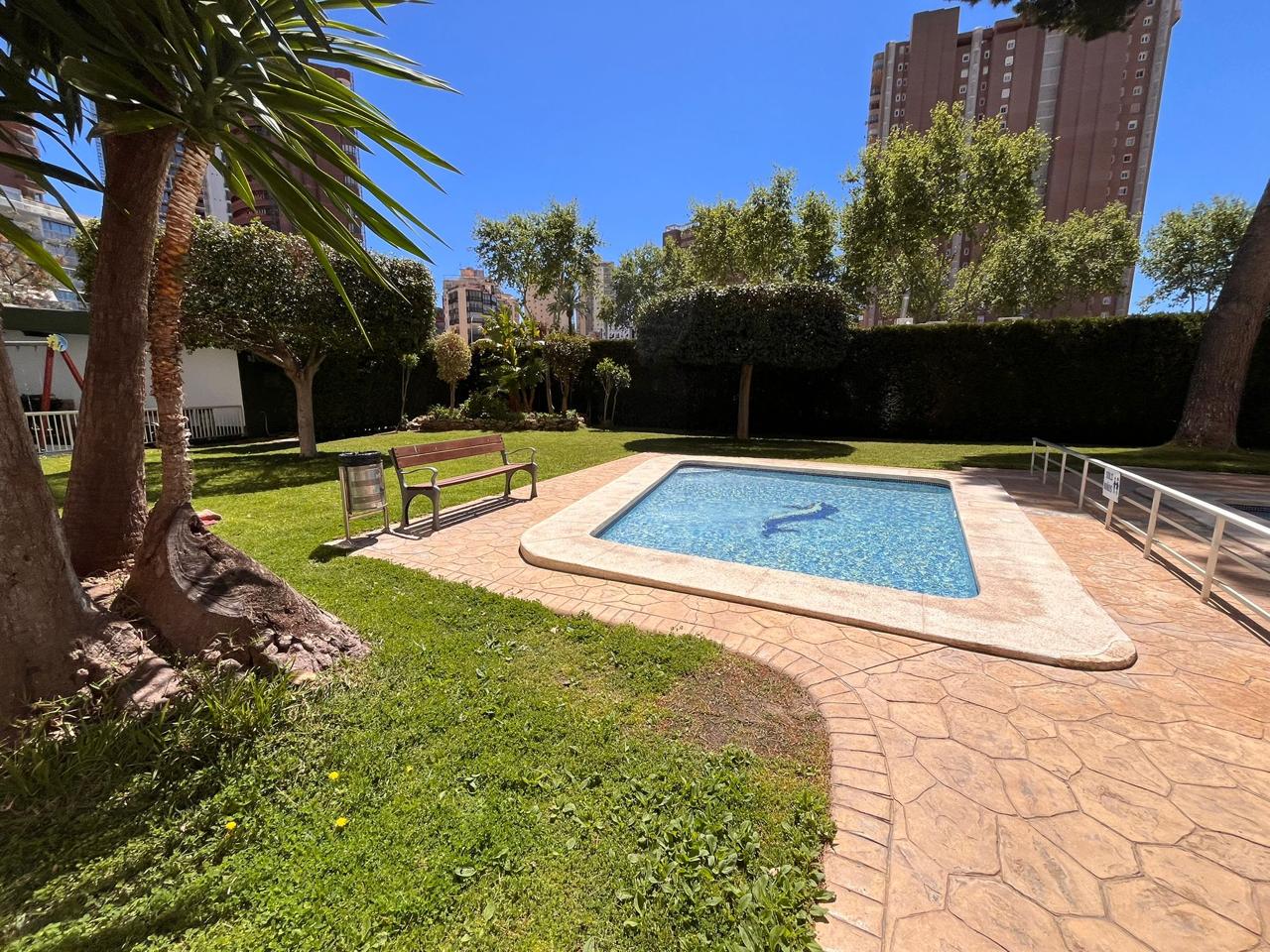 Piso en Benidorm, Alicante de 66 m2