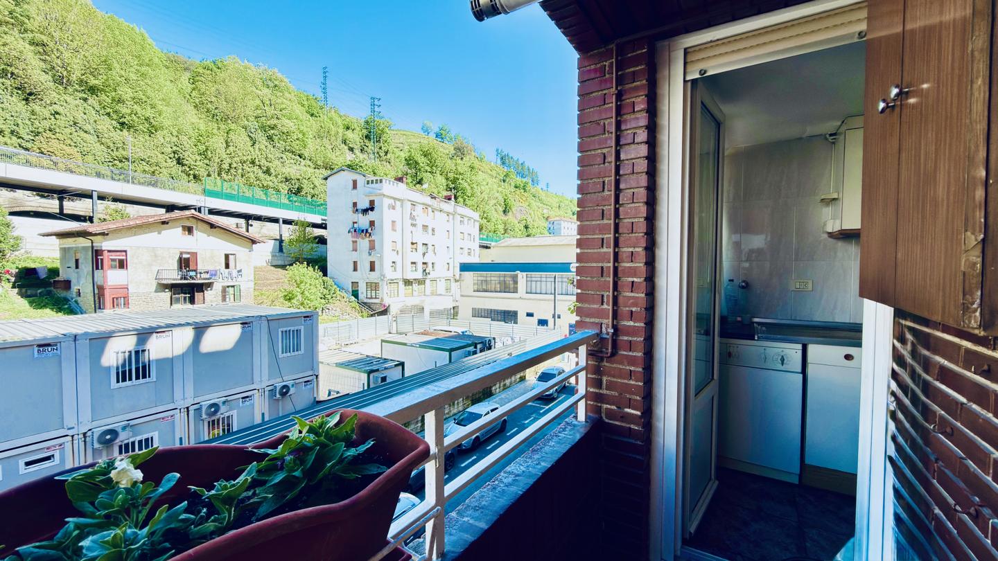 piso en eibar · barrena-kalea-20600 200000€