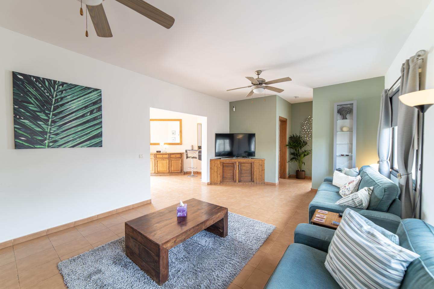 Detached 3 Bedroom Villa with Private Pool, Playa Blanca