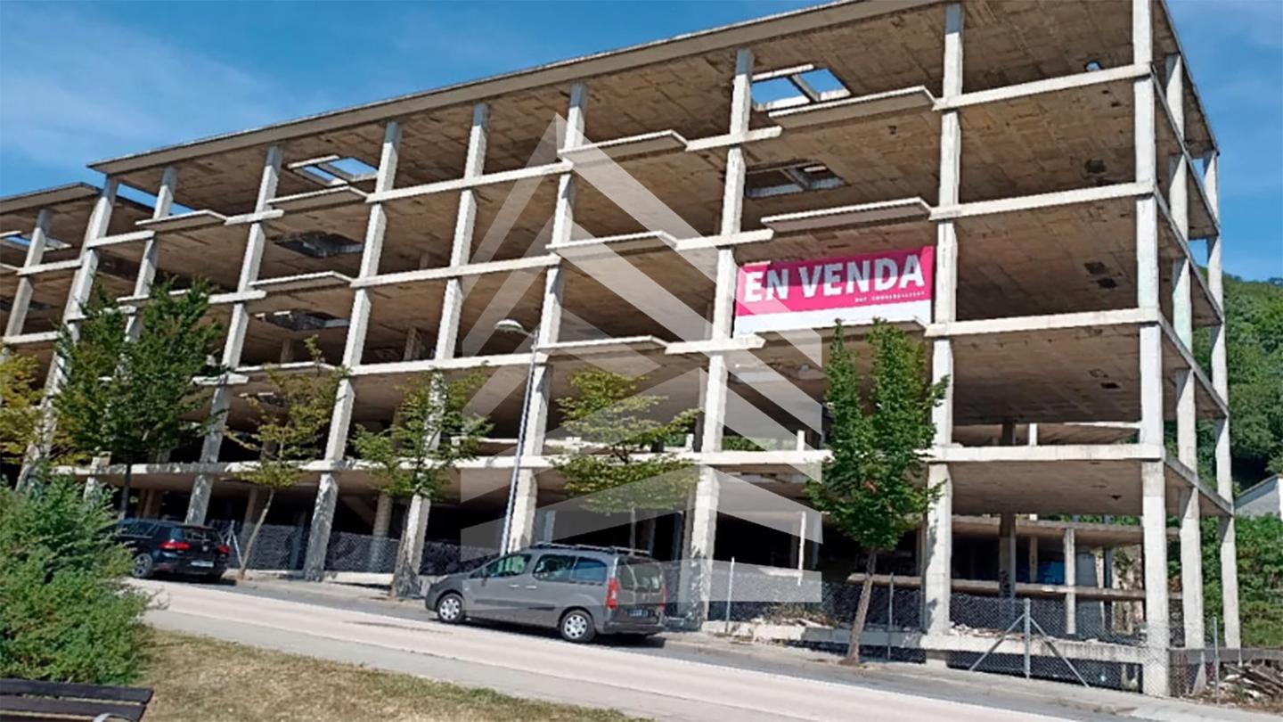 edificio en olot · cami-de-les-bruixes-17800 1502110€