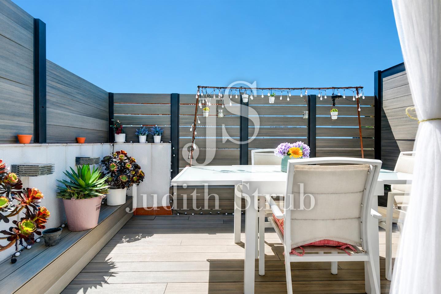 Flat in Barcelona, Barcelona of 65 m2