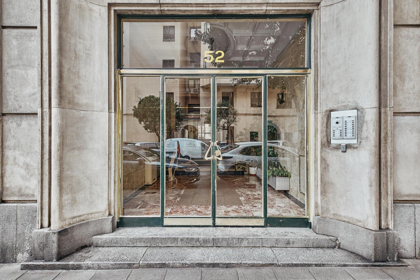 pisos en madrid · calle-del-duque-de-sesto-28009 1899000€