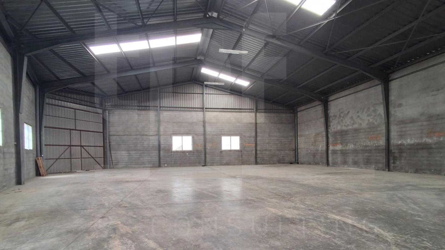 Nave industrial en Benaguasil, Valencia de 558 m2