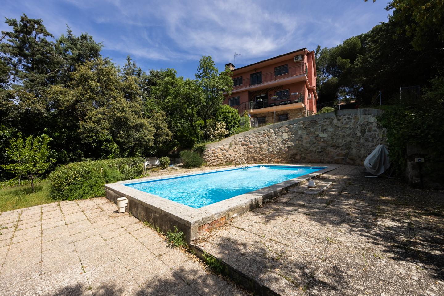 Casa / chalet en Calle Cerro de las Ulagas, Valdemorillo, Madrid de 301 m2