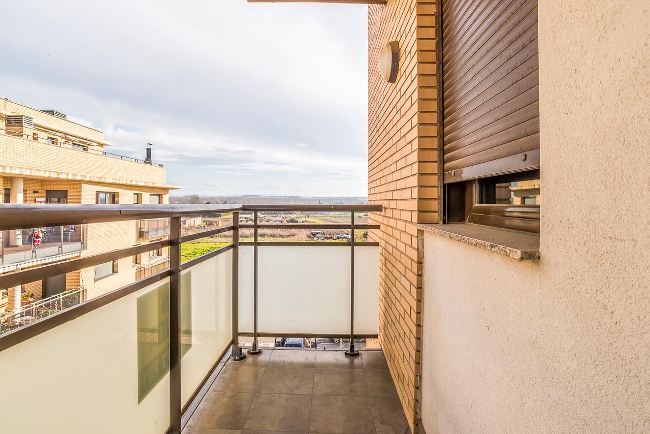 Piso en Avinguda Onze de Setembre, Alcarràs, Lleida de 85 m2