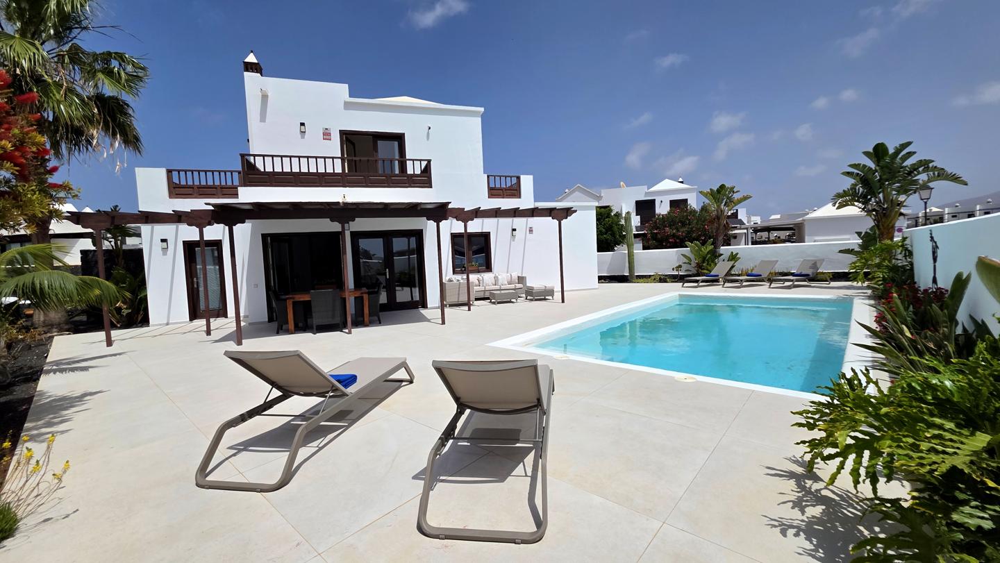 Casa / chalet en Calle Japón, Playa Blanca, Las Palmas de 150 m2