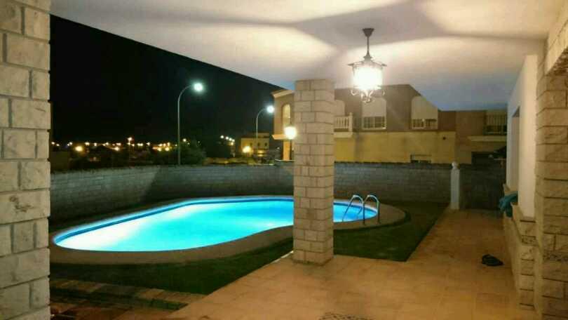 Casa / chalet en Avenida Don Antonio Molina Mel, Favara, Valencia de 360 m2