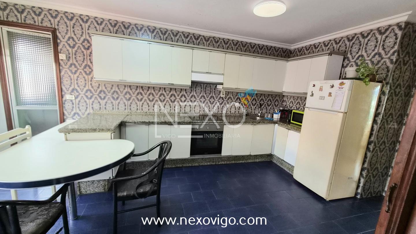 Piso en Avenida Santa Mariña, Redondela, Pontevedra de 128 m2