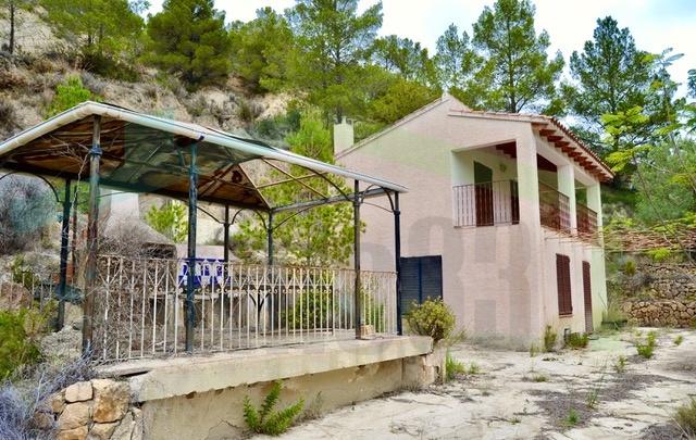 Casa rústica en Partida Casas d'arch, Sella, Alicante de 106 m2