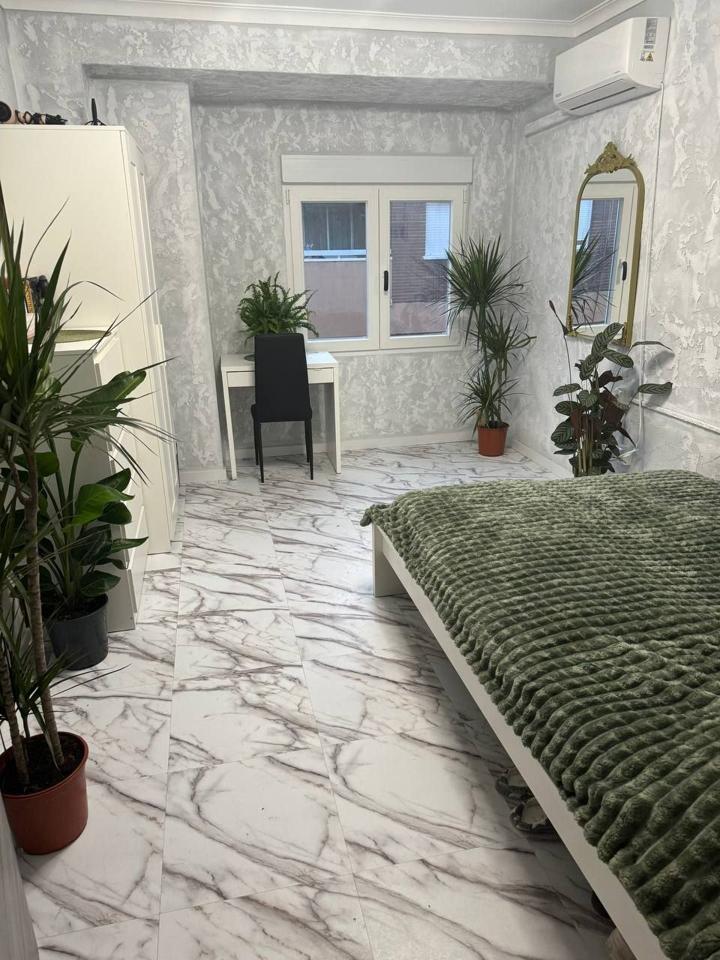 Piso en Carrer d'Antonio Aparisi, València, Valencia de 91 m2