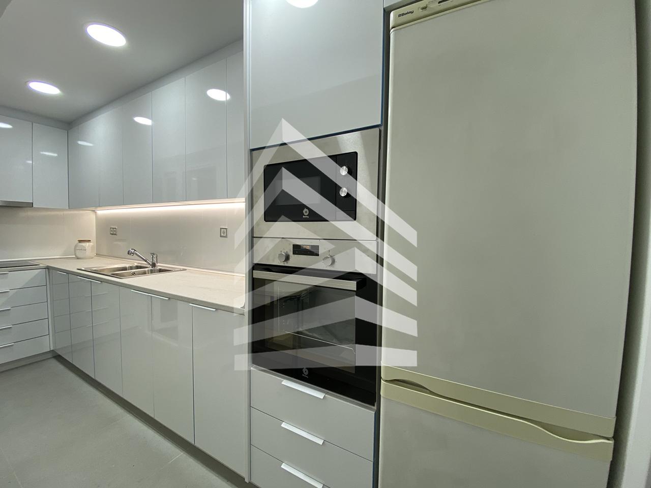 pisos en barcelona · carrer-de-mejia-lequerica-08028 570000€