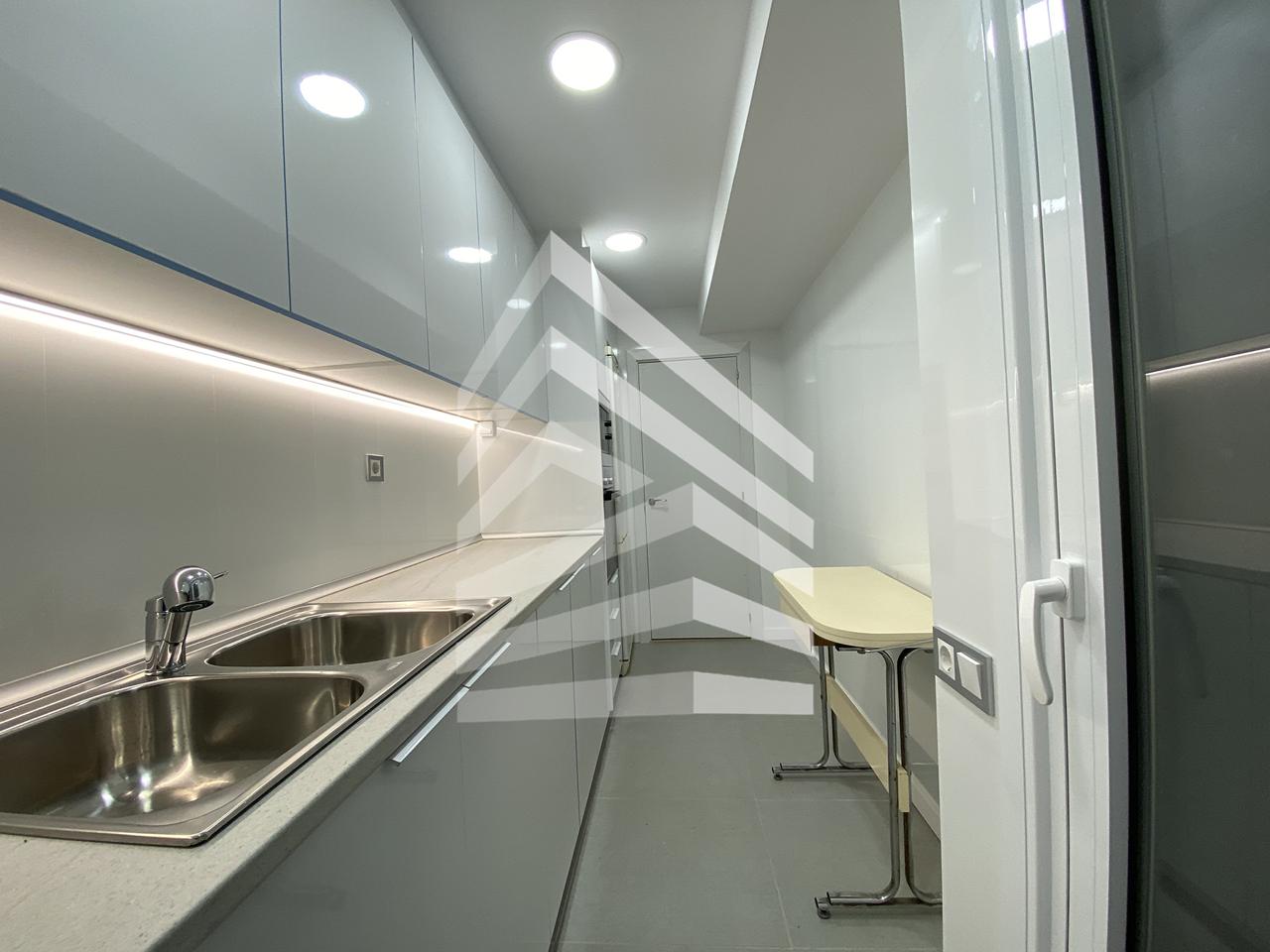 pisos en barcelona · carrer-de-mejia-lequerica-08028 570000€