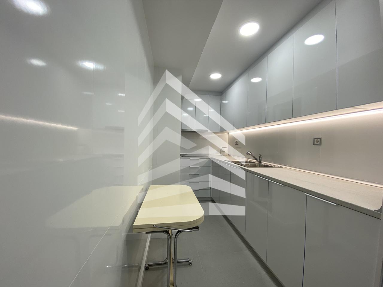 pisos en barcelona · carrer-de-mejia-lequerica-08028 570000€