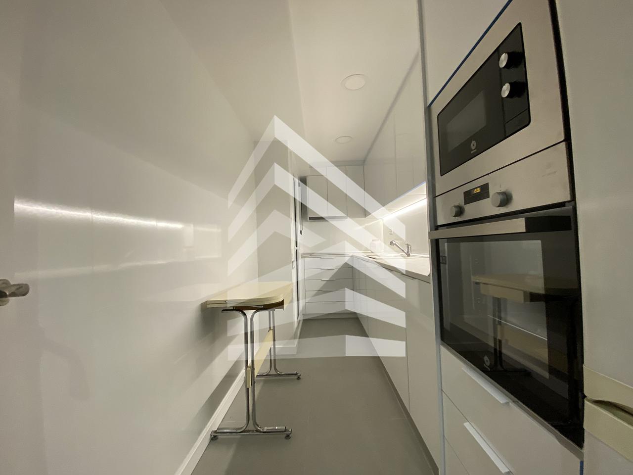 pisos en barcelona · carrer-de-mejia-lequerica-08028 570000€