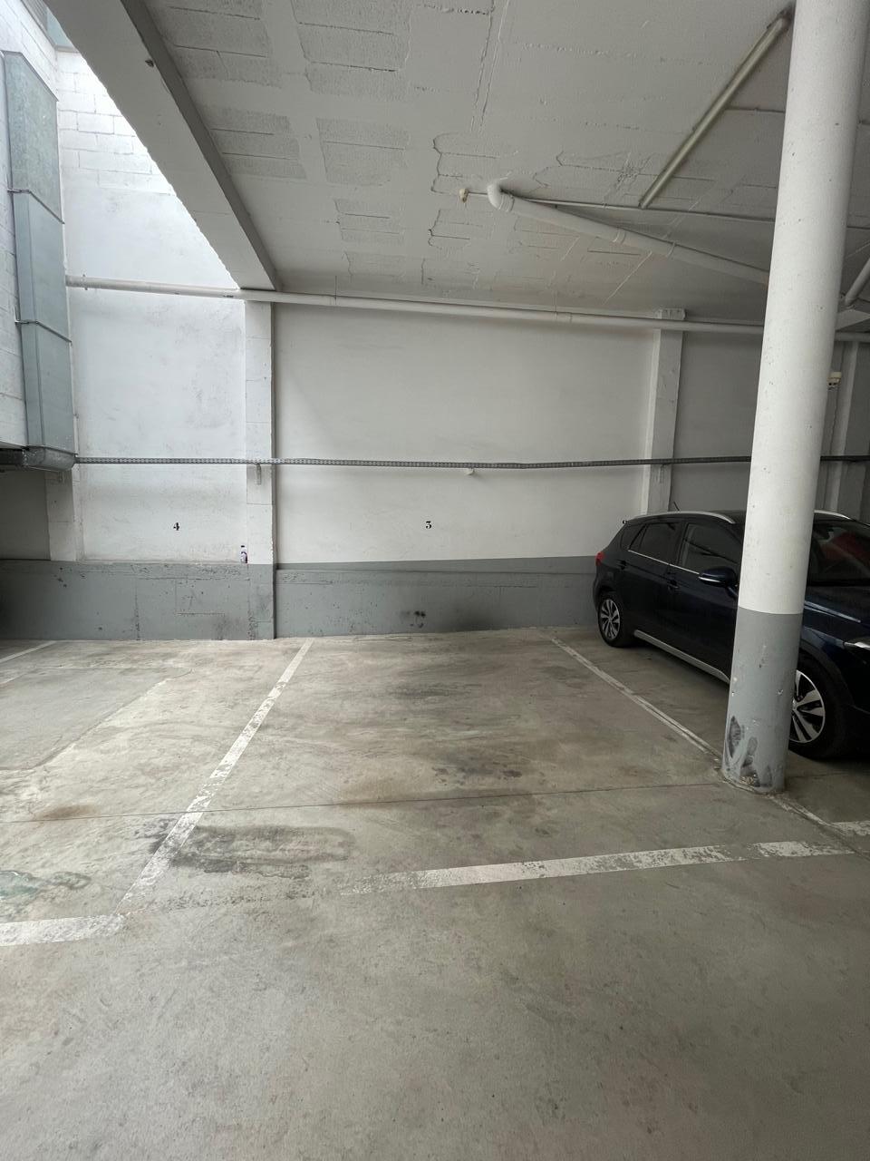 casa--chalet en montcada-i-reixac · font-pudenta 252000€