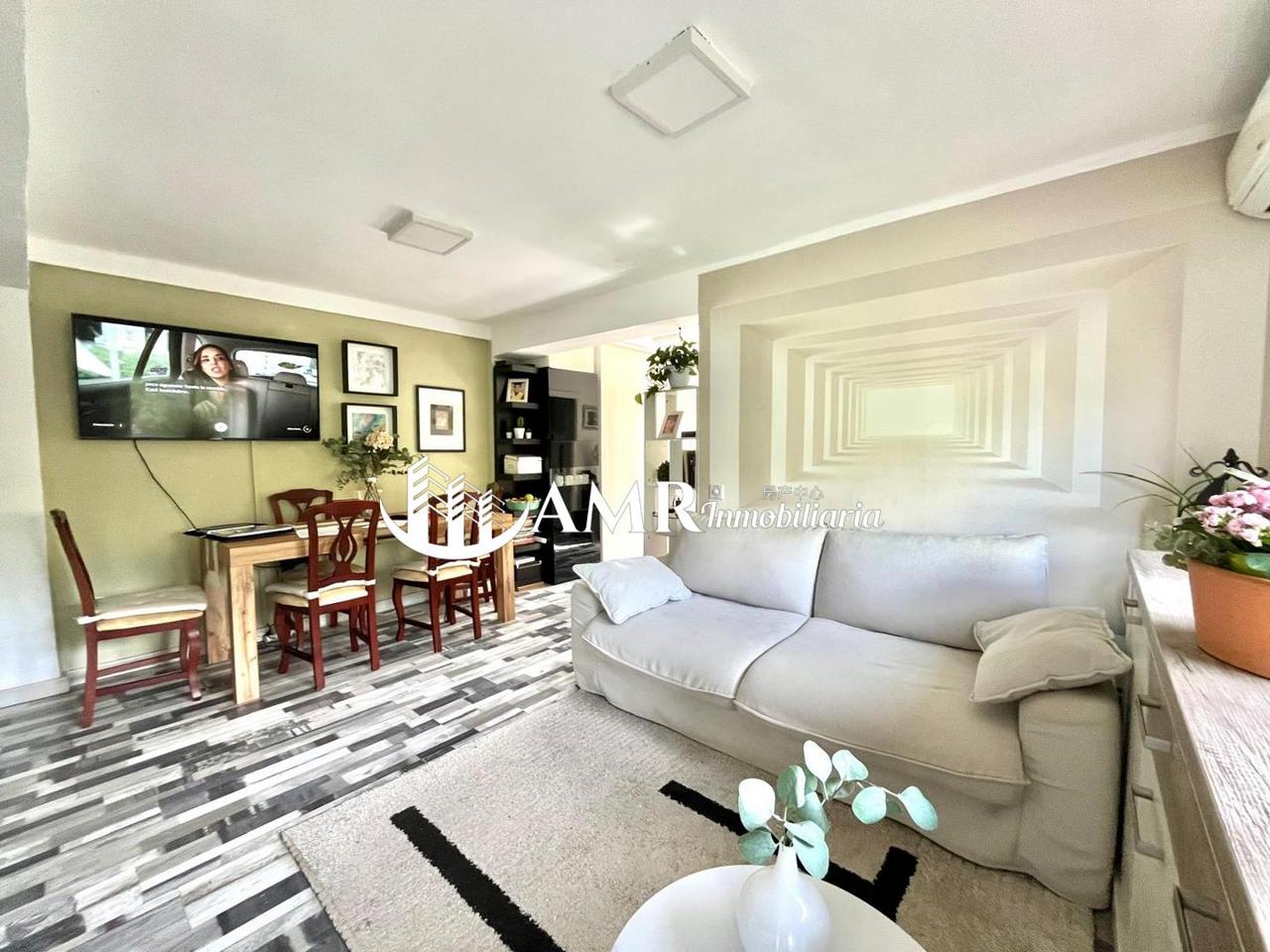 Piso en Calle de San Magín, Madrid, Madrid de 62 m2