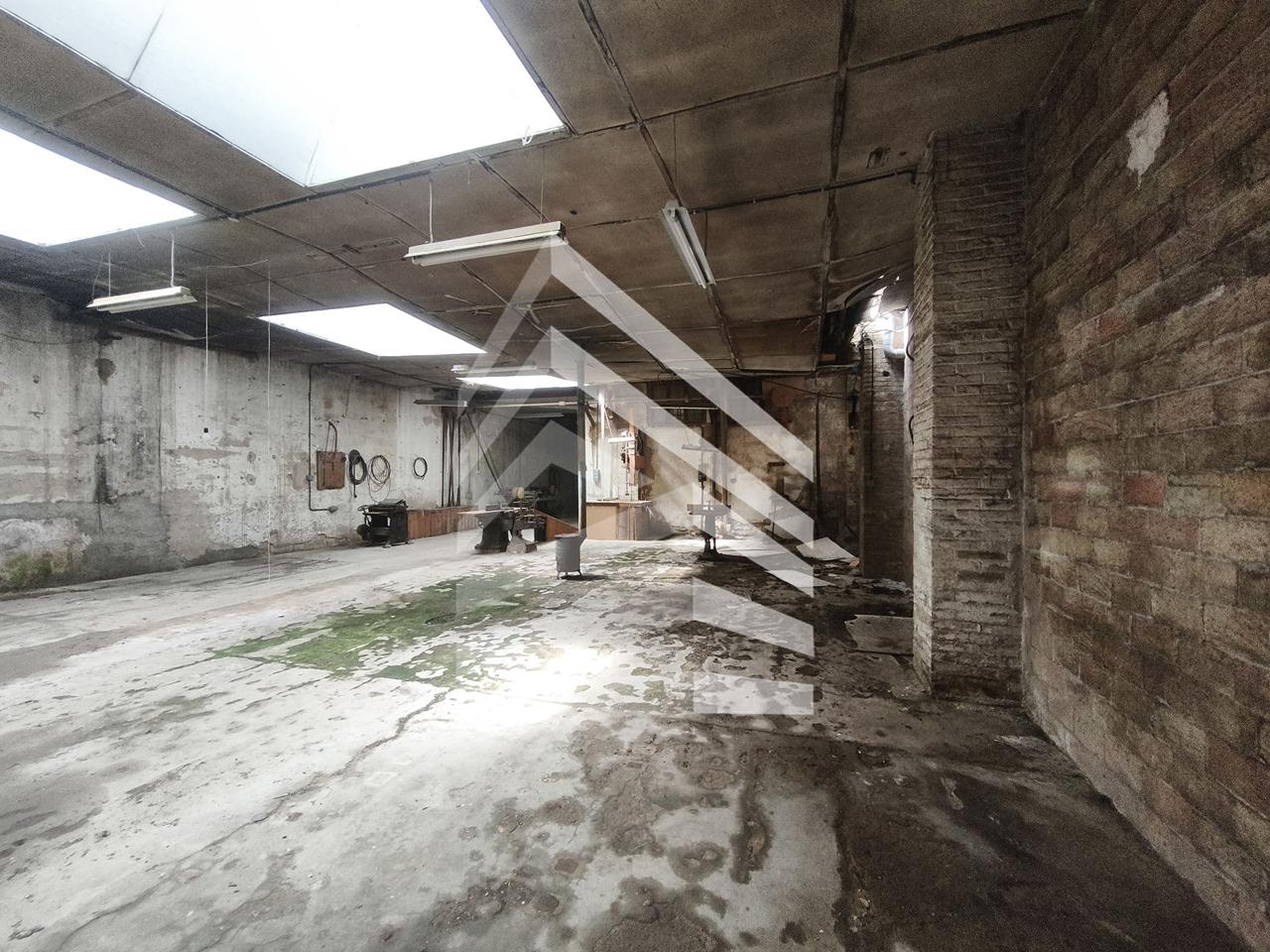locales-comerciales en tarrega · carrer-d'alonso-martinez-25300 189000€
