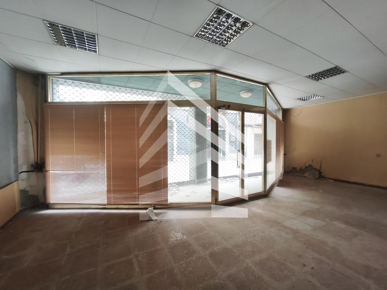 locales-comerciales en tarrega · carrer-d'alonso-martinez-25300 189000€
