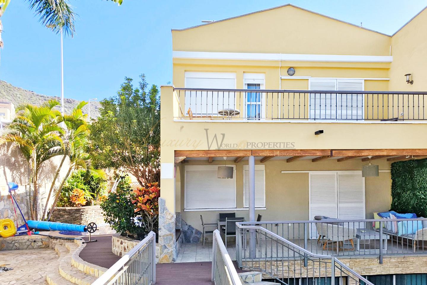 Casa / chalet en Calle Lisboa, Costa Adeje, Santa Cruz de Tenerife de 215 m2