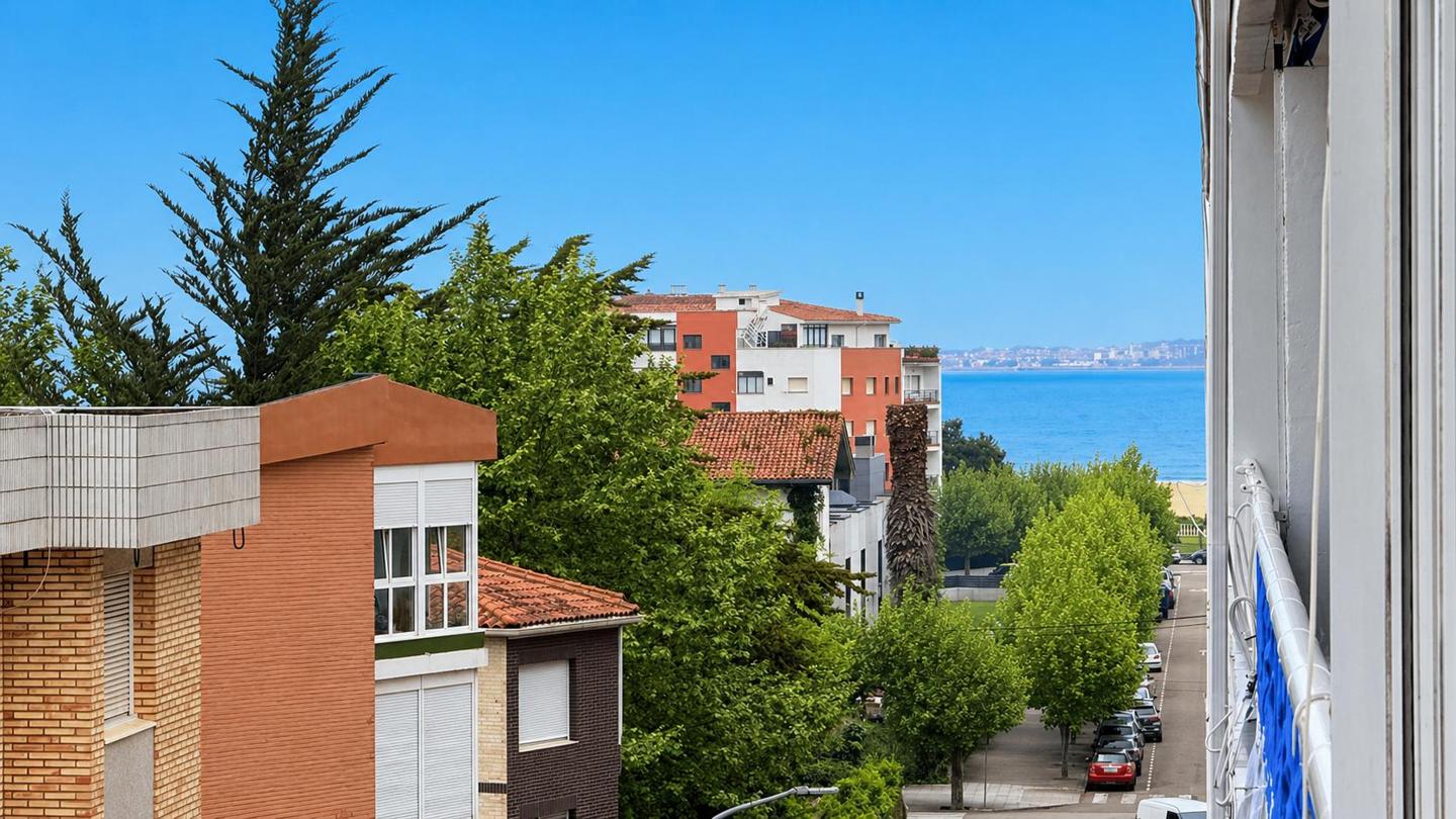 Piso en Laredo, Cantabria de 95 m2