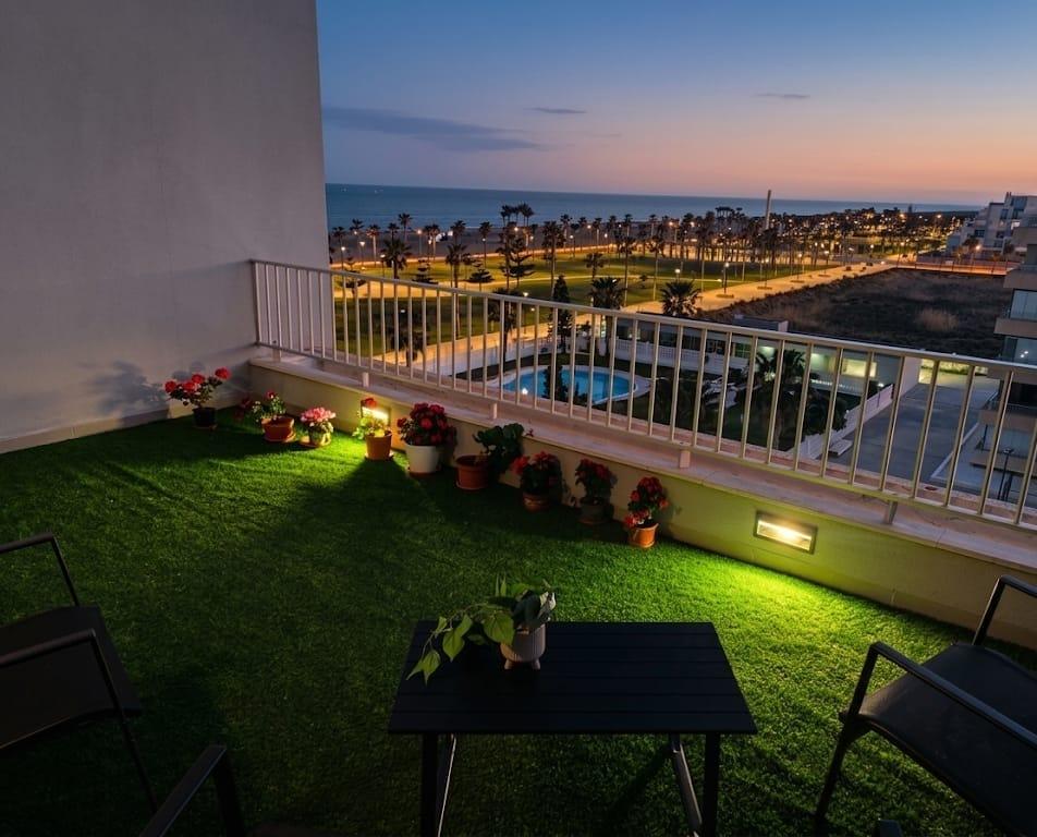 Piso en Avenida Ciudad de Cádiz, Roquetas de Mar, Almería de 96 m2