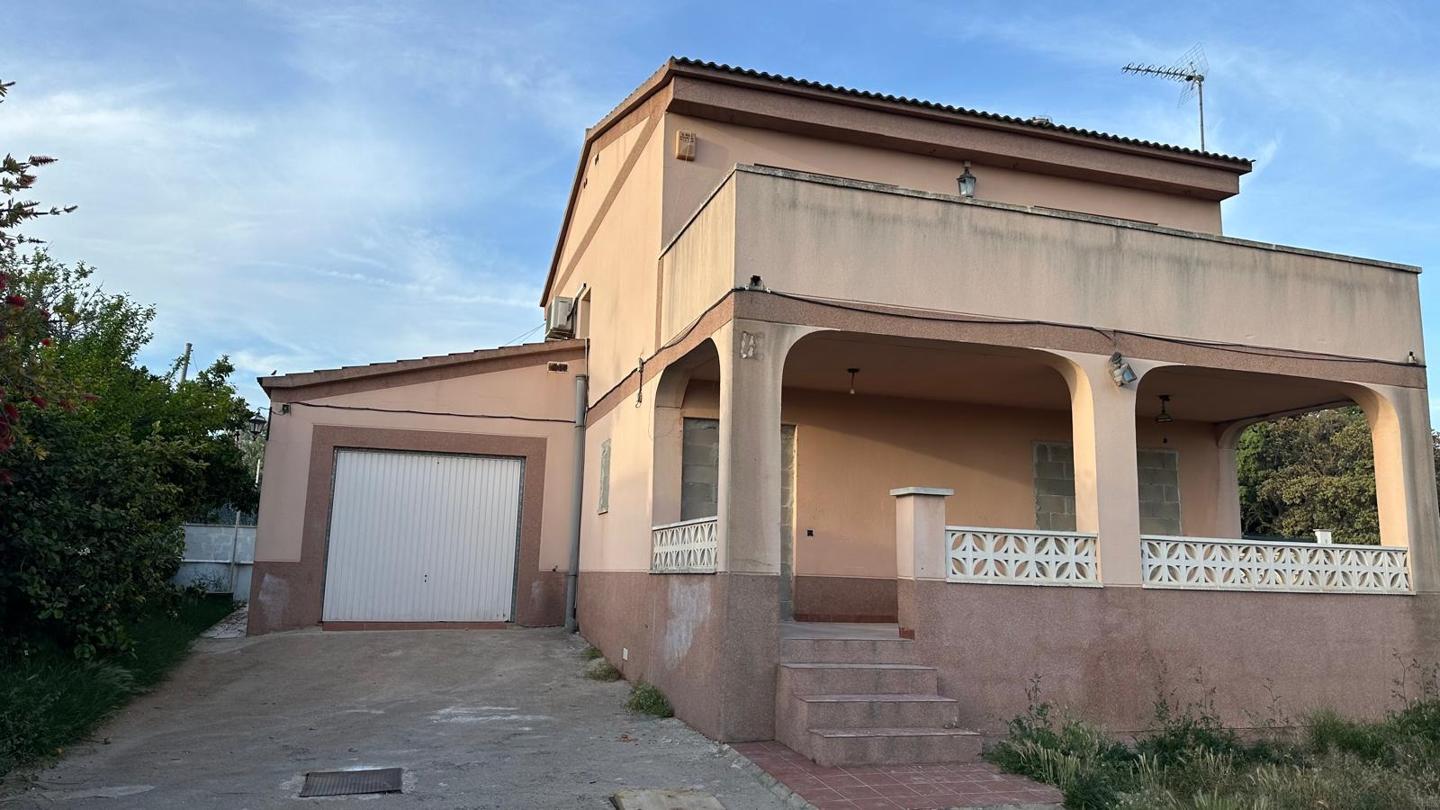 Casa / chalet en Avinguda d'Andorra, El Catllar, Tarragona de 187 m2