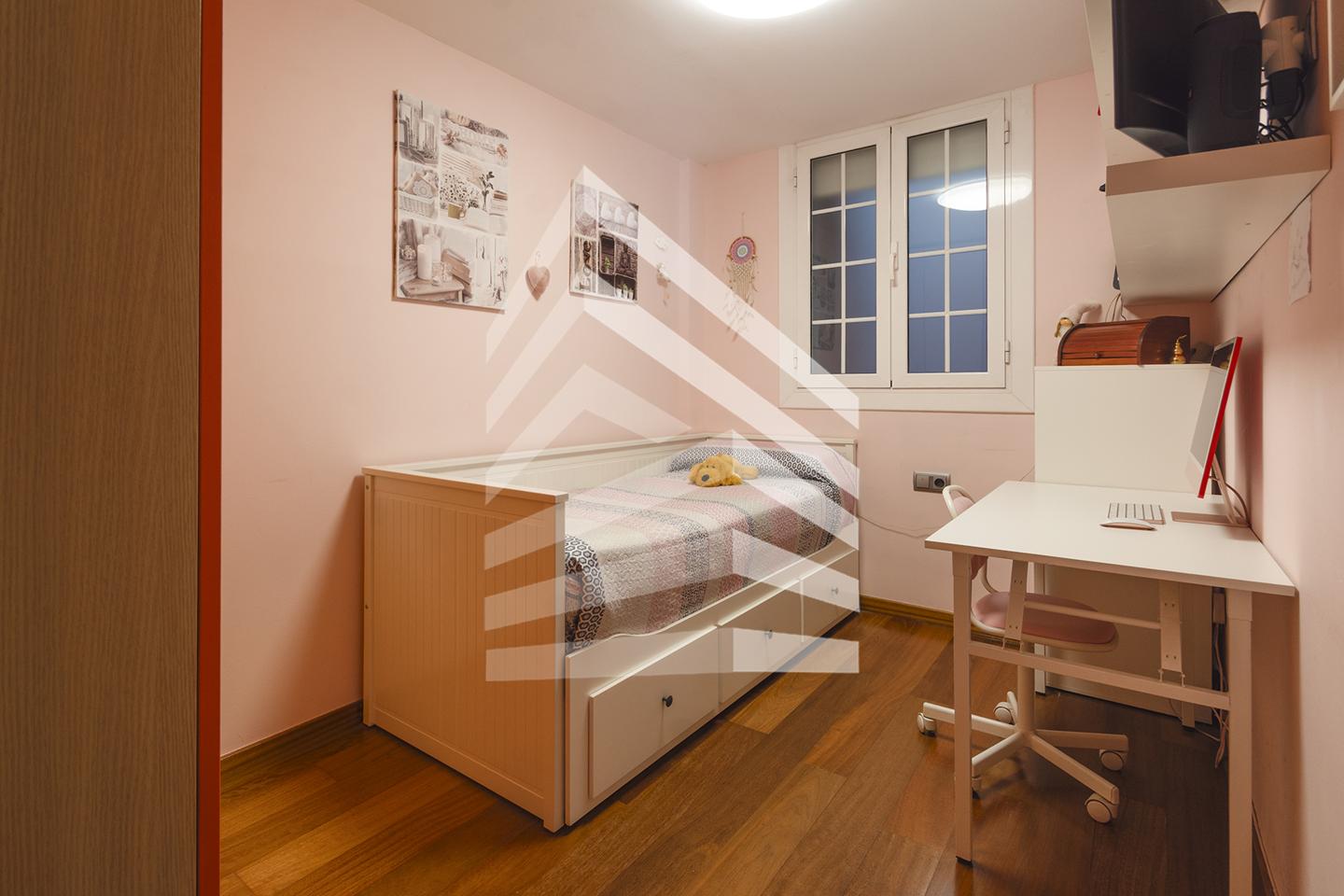 pisos en barcelona · les-corts 620000€
