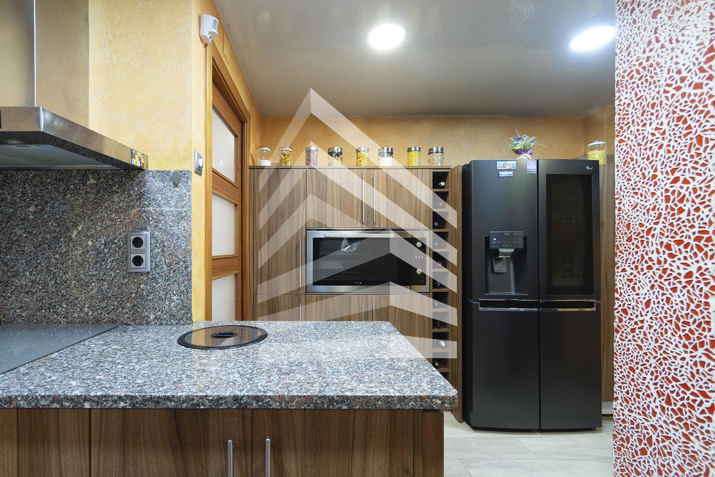pisos en barcelona · les-corts 620000€