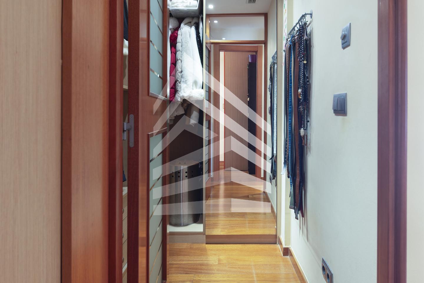 pisos en barcelona · les-corts 620000€