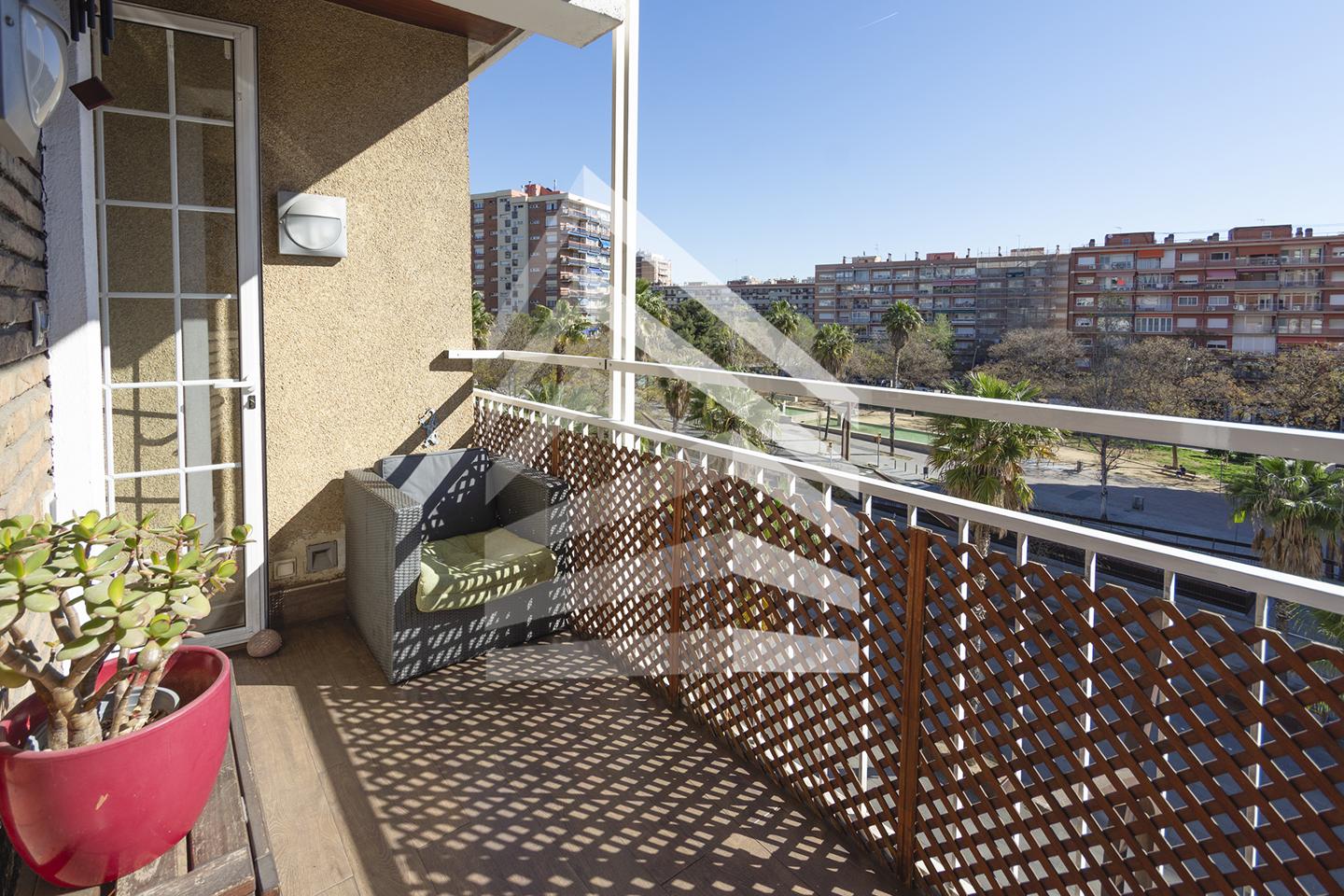 pisos en barcelona · les-corts 620000€