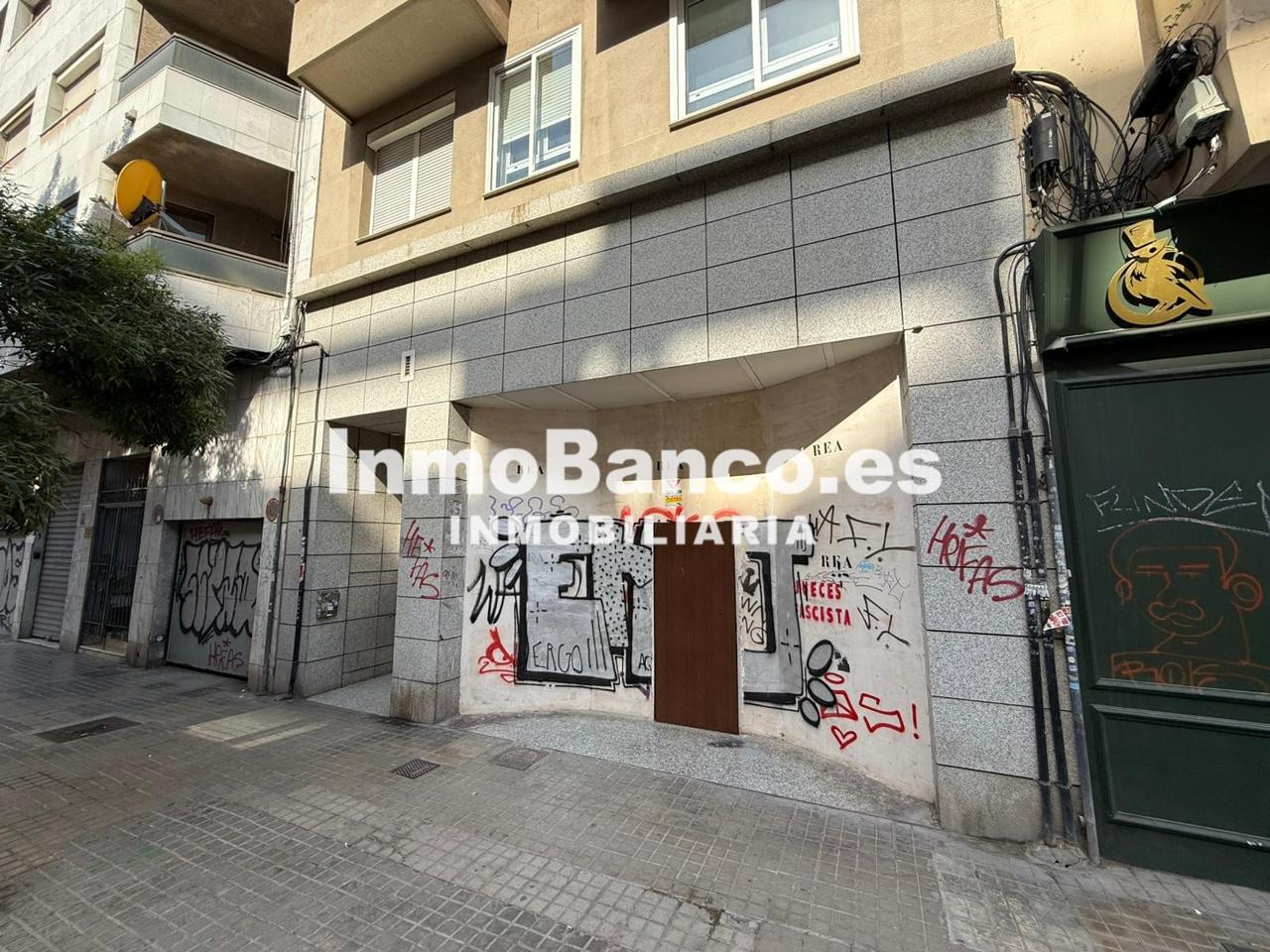 Local en venta en Valencia