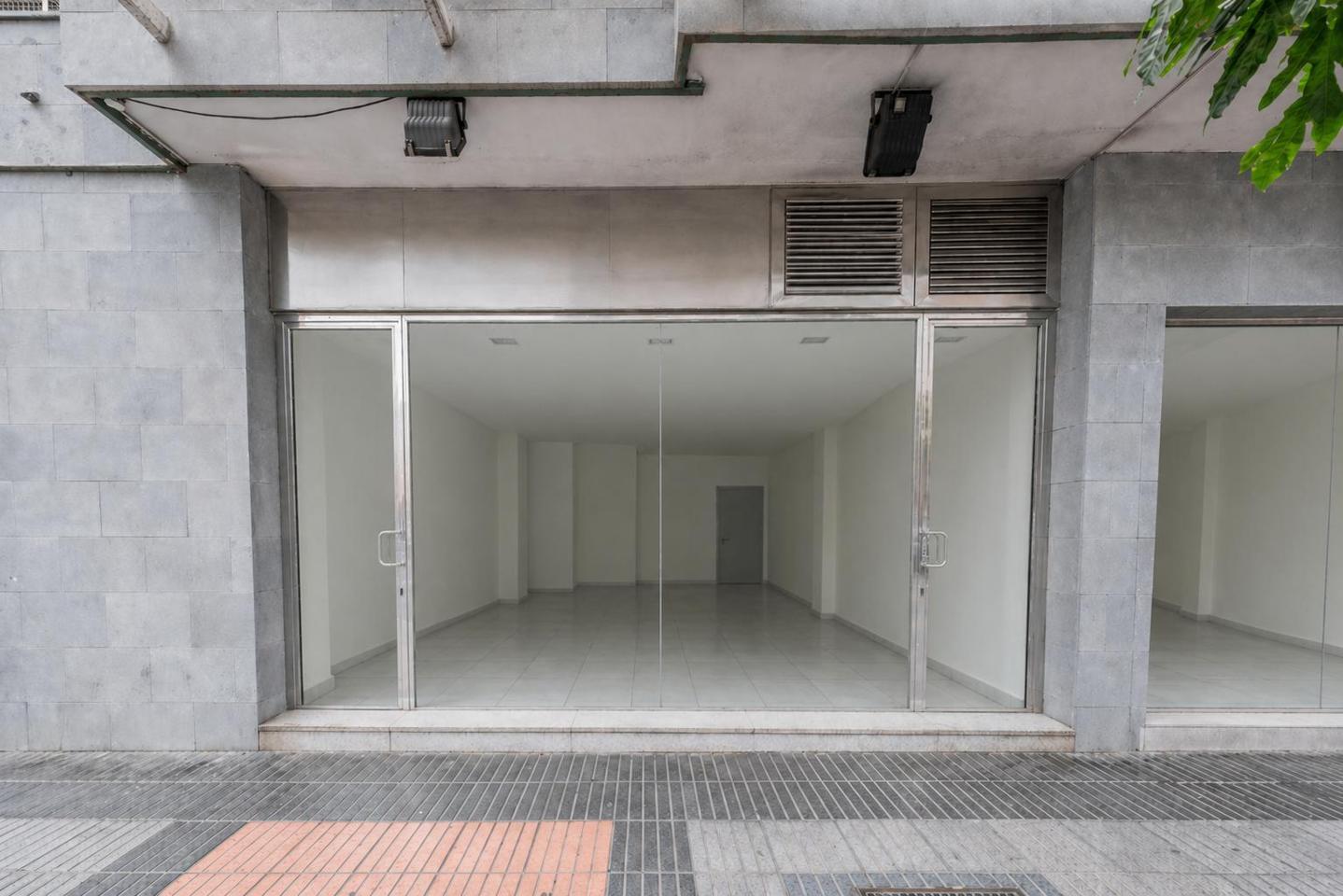 Local en Las Palmas de Gran Canaria, Las Palmas de 95 m2