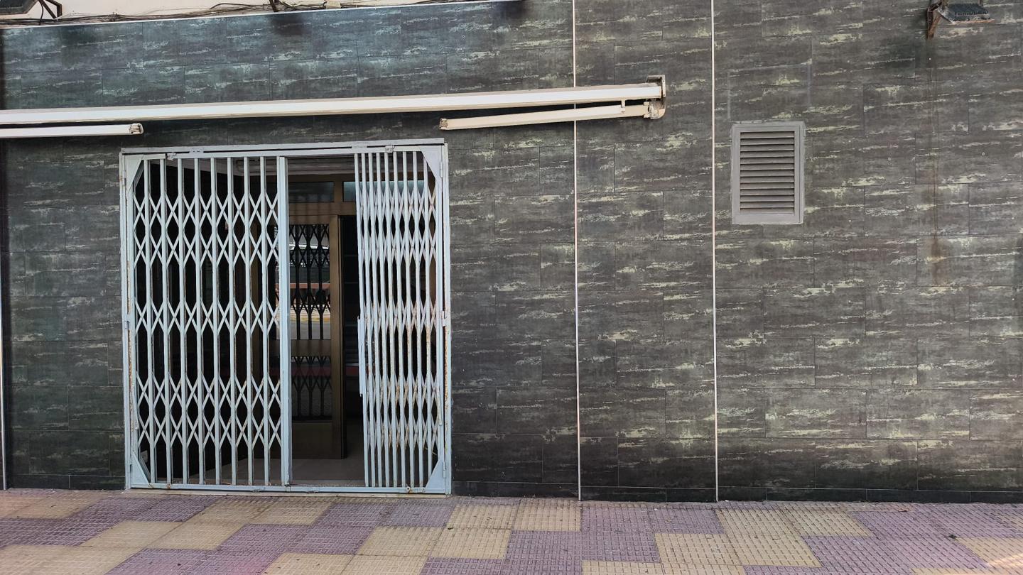 Local en Carrer Peset Aleixandre, Cullera, Valencia de 100 m2