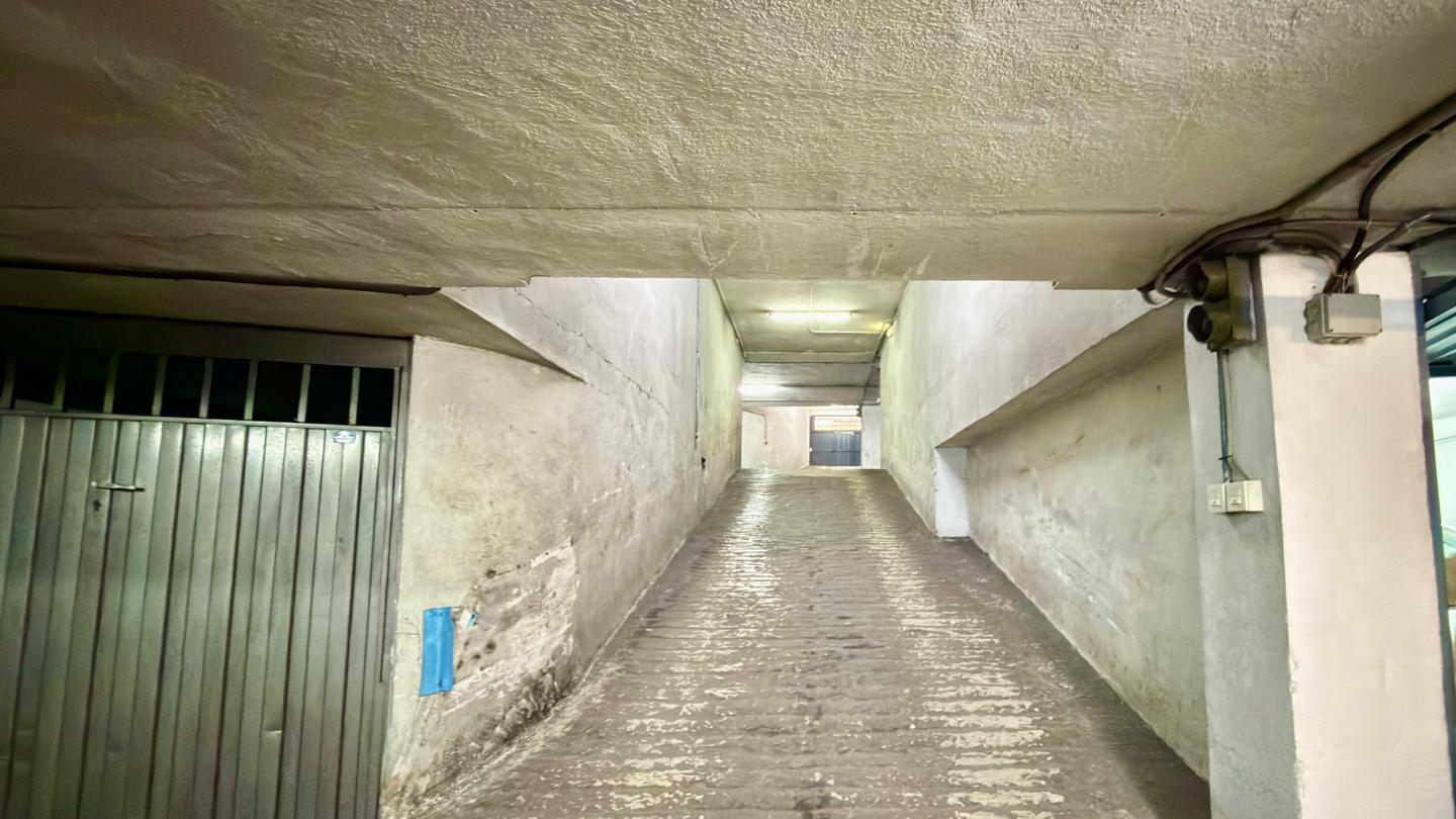 plaza-de-parking en eibar · asua-erreka-kalea-20600 24900€
