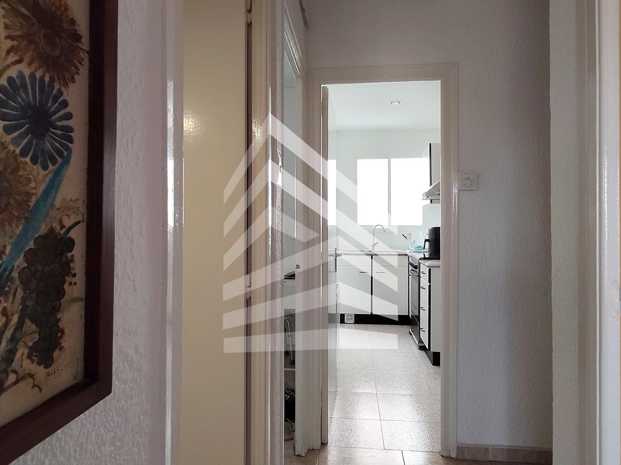 atico en barcelona · carrer-del-comandant-benitez-08028 420000€