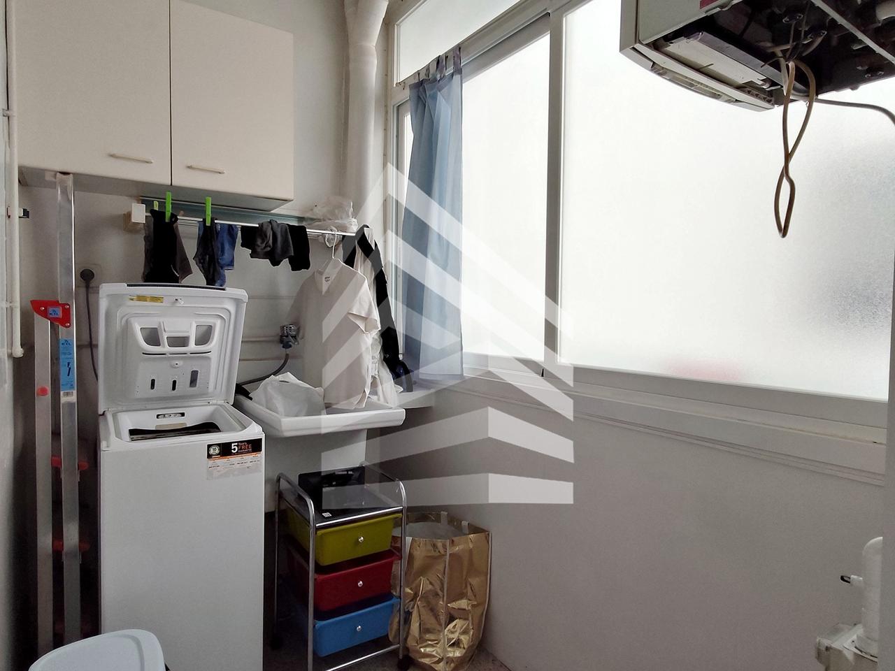 atico en barcelona · carrer-del-comandant-benitez-08028 420000€