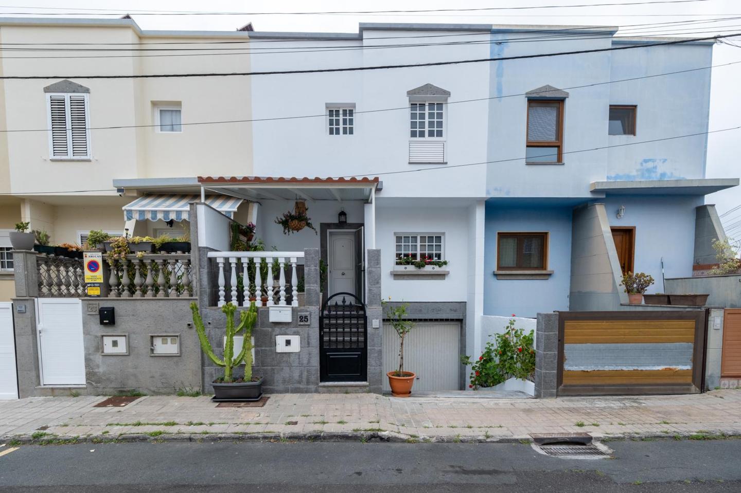 Casa / chalet en Calle Montaña de Humiaga, Arucas, Las Palmas de 135 m2