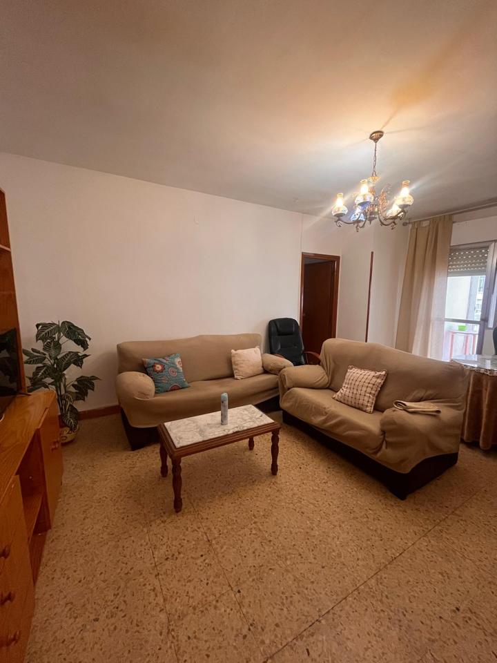 Piso en Calle San José, Plasencia, Cáceres de 89 m2