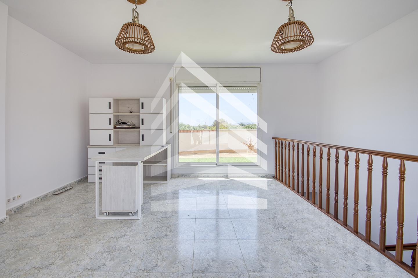 villas en cubelles · pla-de-sant-pere-les-salines 450000€
