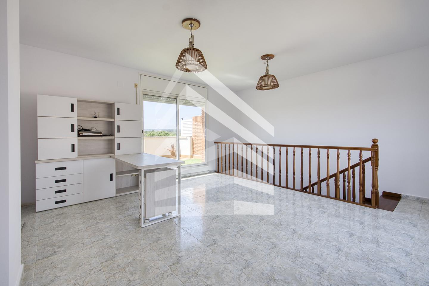 villas en cubelles · pla-de-sant-pere-les-salines 450000€